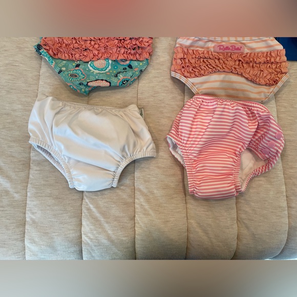 RuffleButts 2t mix n match polka dot swim swim diapers - Picture 7 of 7